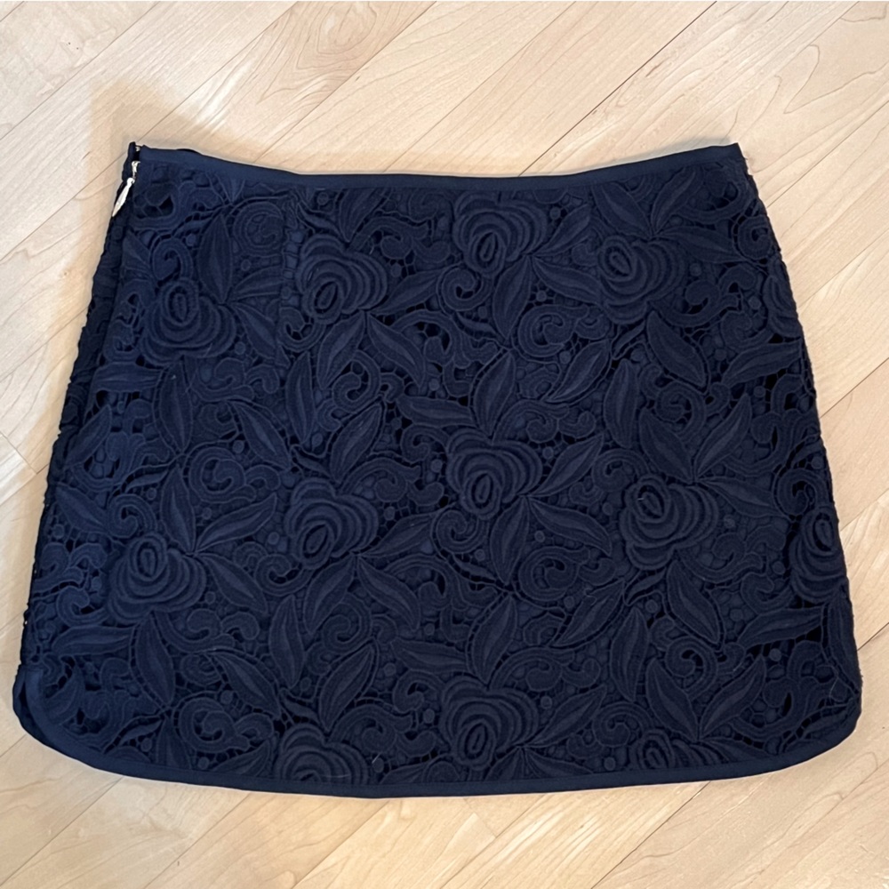 NWOT Juicy Couture Guipuere Lace Skirt - Regal - Picture 2 of 8